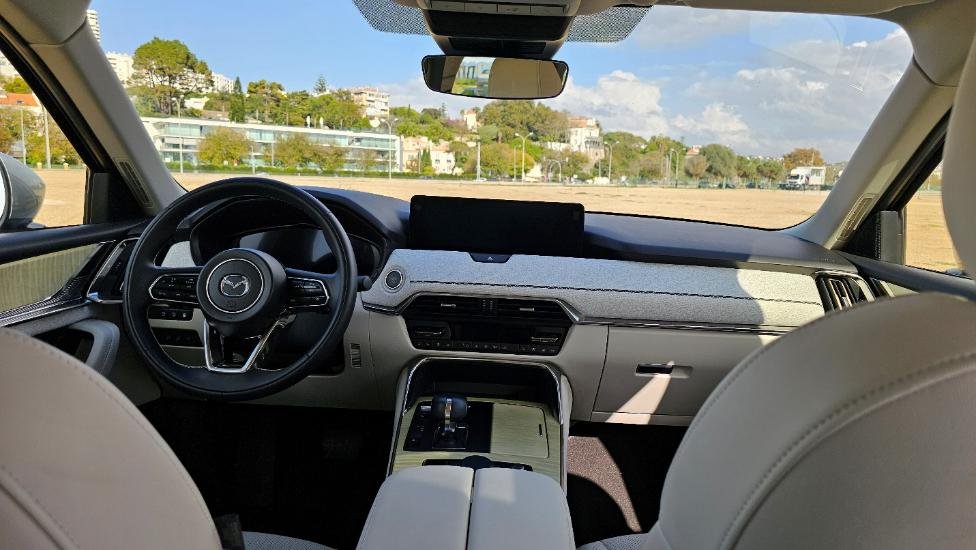 The inside of a car Description automatically generated